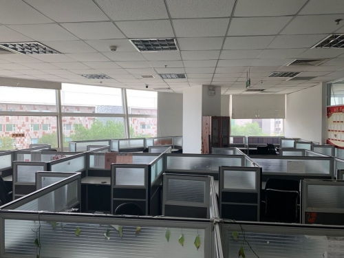 上地清河 硅谷亮城 300平 精裝修帶家具